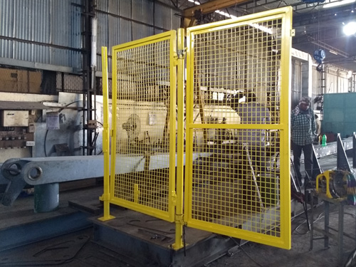 Safety Fence for Conveyor Unit